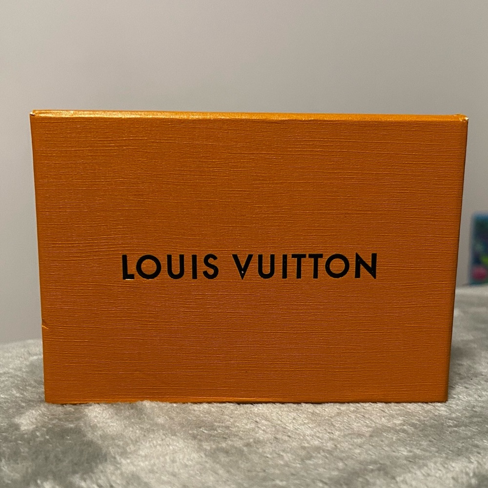 Louis Vuitton Black Monogram Cuff - Picture 2 of 3